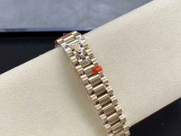 激安ロレックス着用イメージ